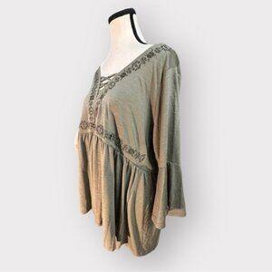 NWT Torrid 1 Olive Green Babydoll Knit VNeck LaceUp Embroidered Top 1 1L